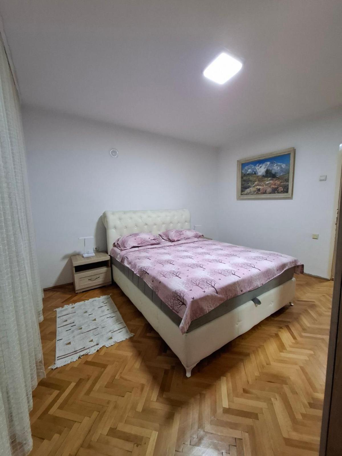 Apartment Vuk Подгорица Экстерьер фото